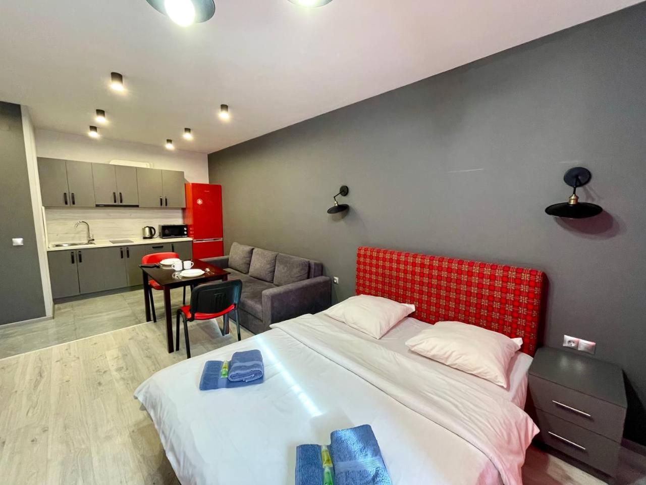 Апартаменты Yes Silver Uzhhorod Exterior foto
