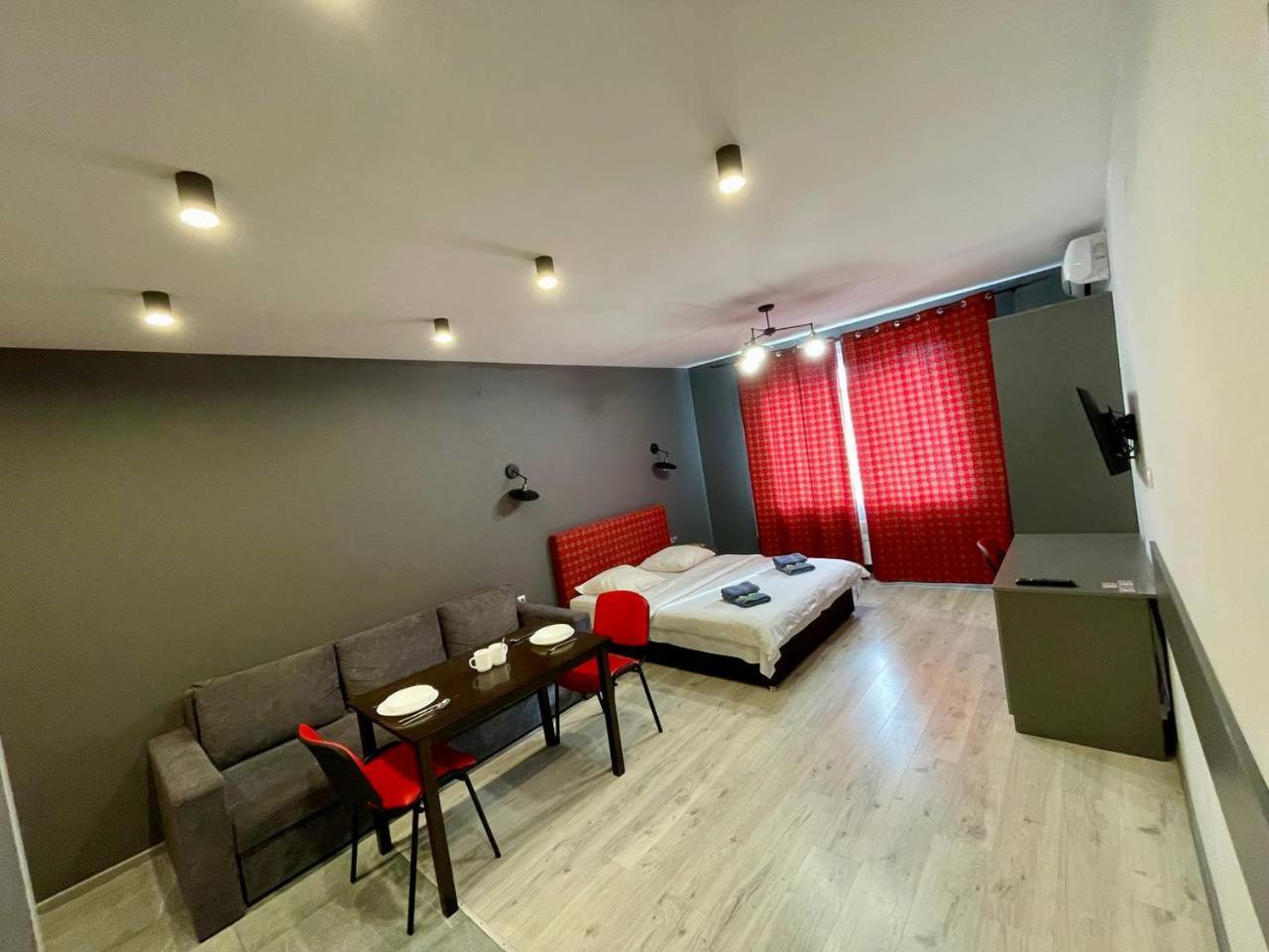 Апартаменты Yes Silver Uzhhorod Exterior foto